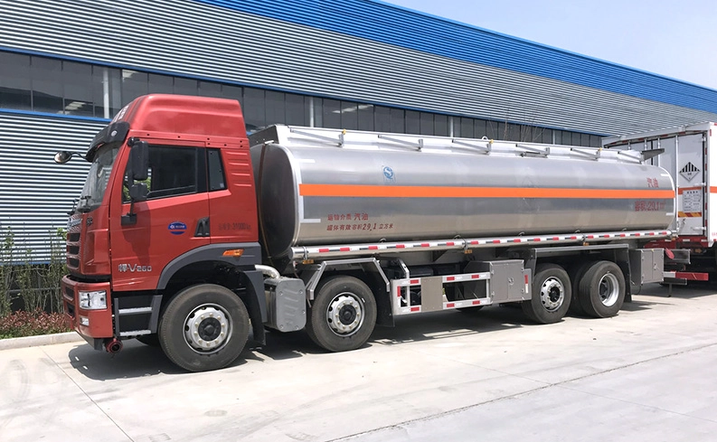 运油车